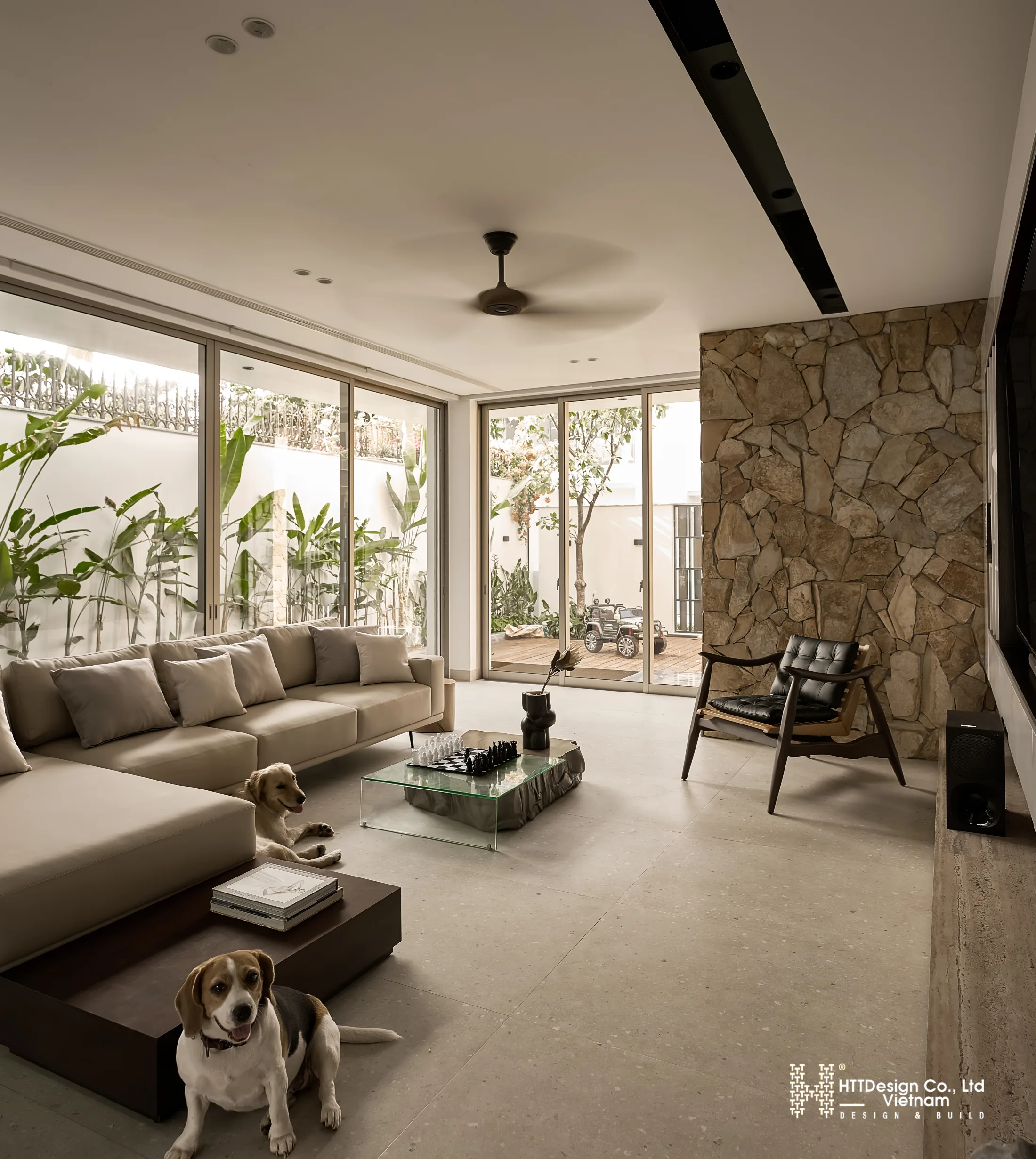 Mr Khai Villa